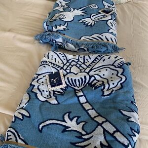 Roller Rabbit x Target Floral Vines Beach Towels, Selling 2 Together, NWT
